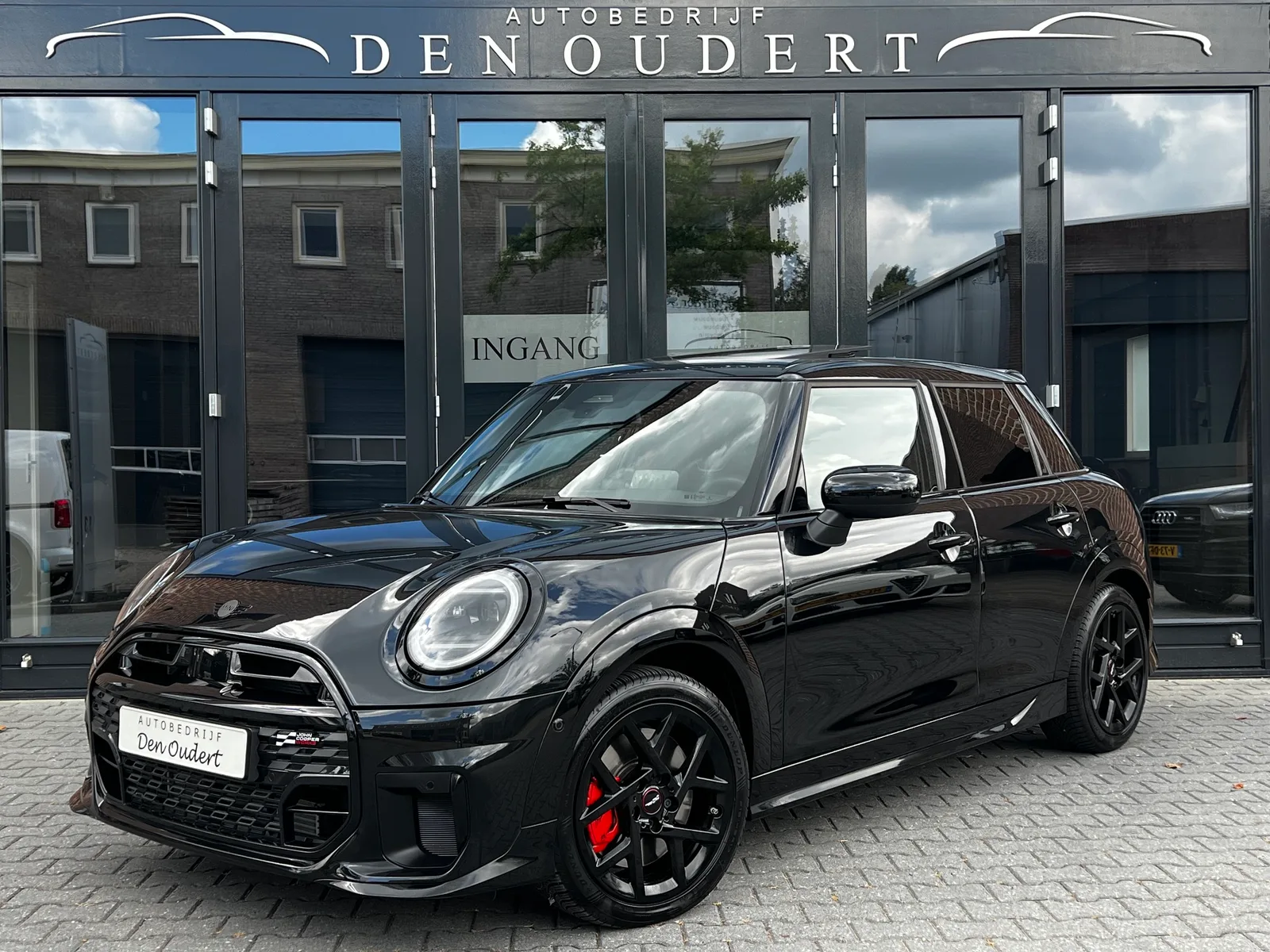 MINI Cooper (2025) — foto 1