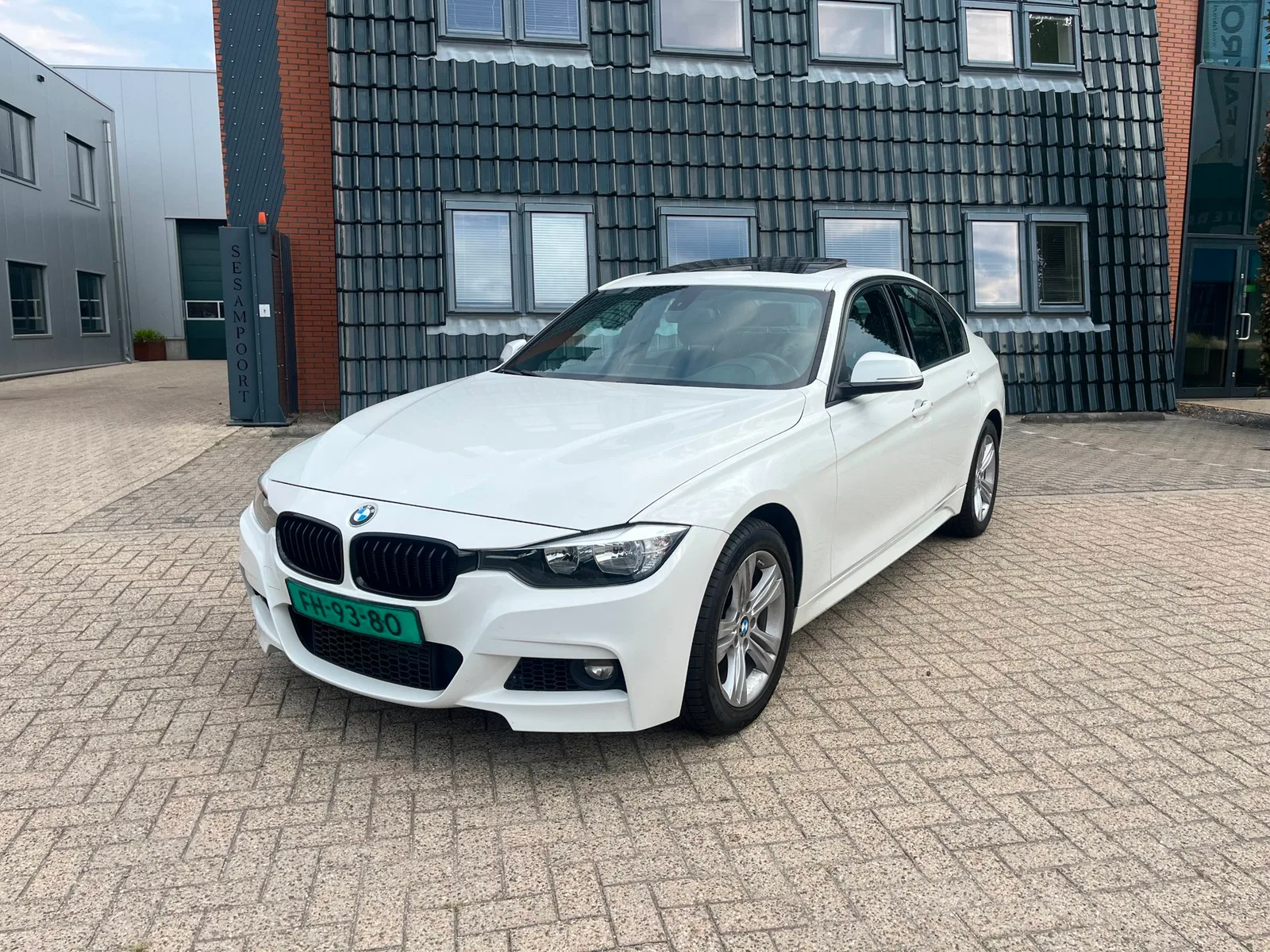 BMW 3-Serie (2014) — foto 1