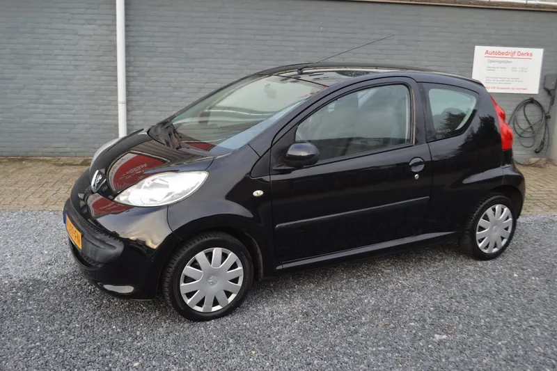 Peugeot 107 (2007)