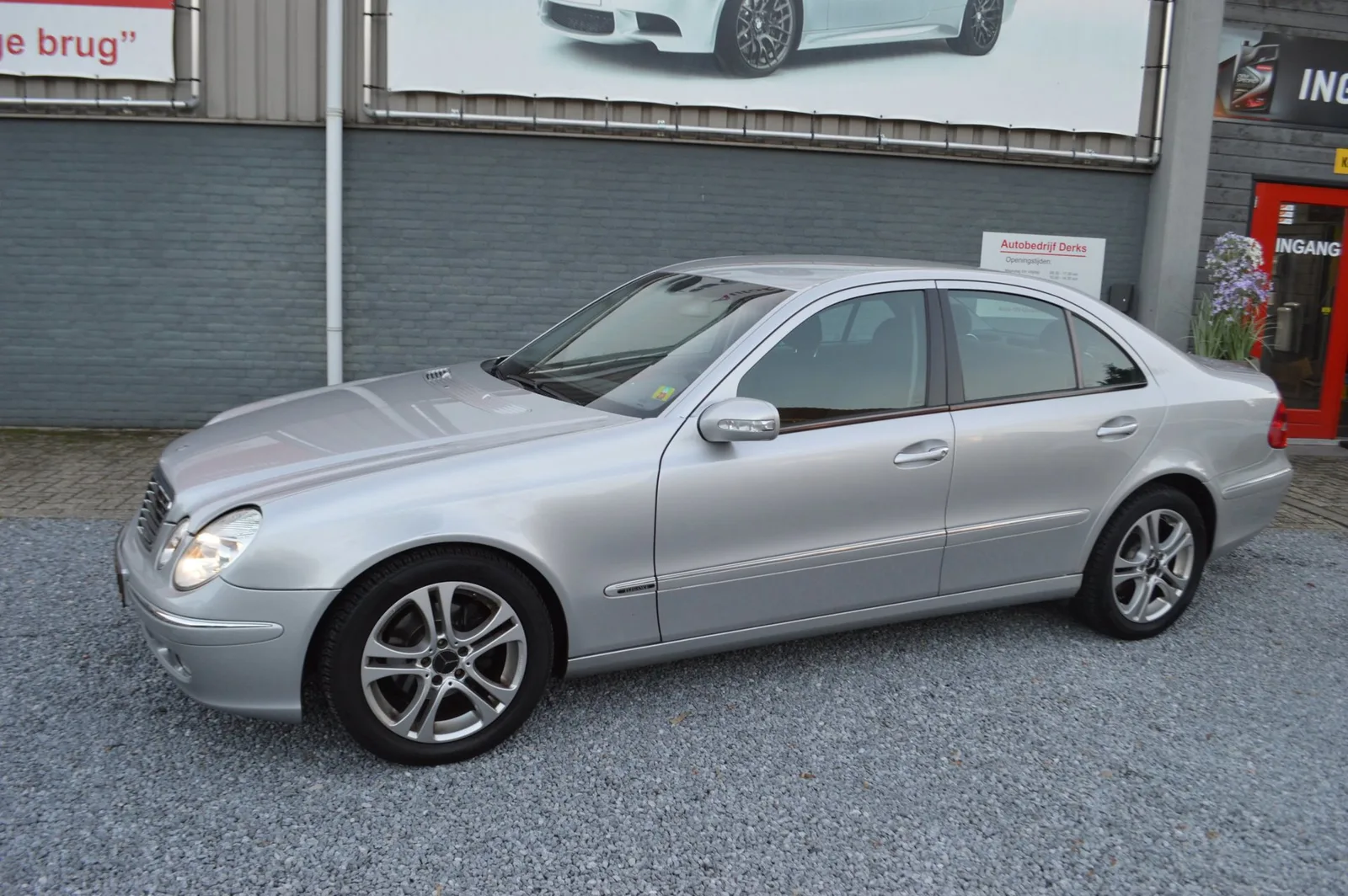 Mercedes-Benz E-Klasse (2002) — foto 1
