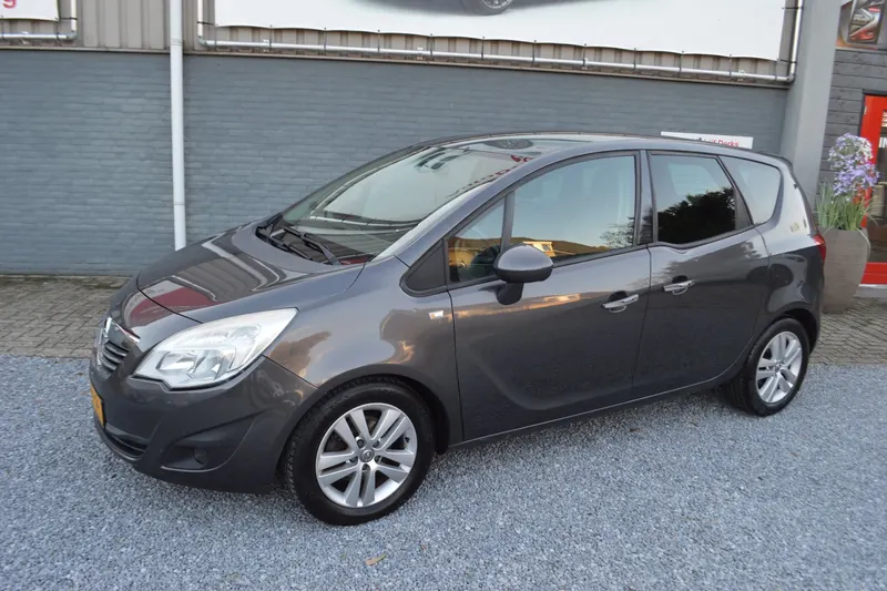 Opel Meriva (2011)