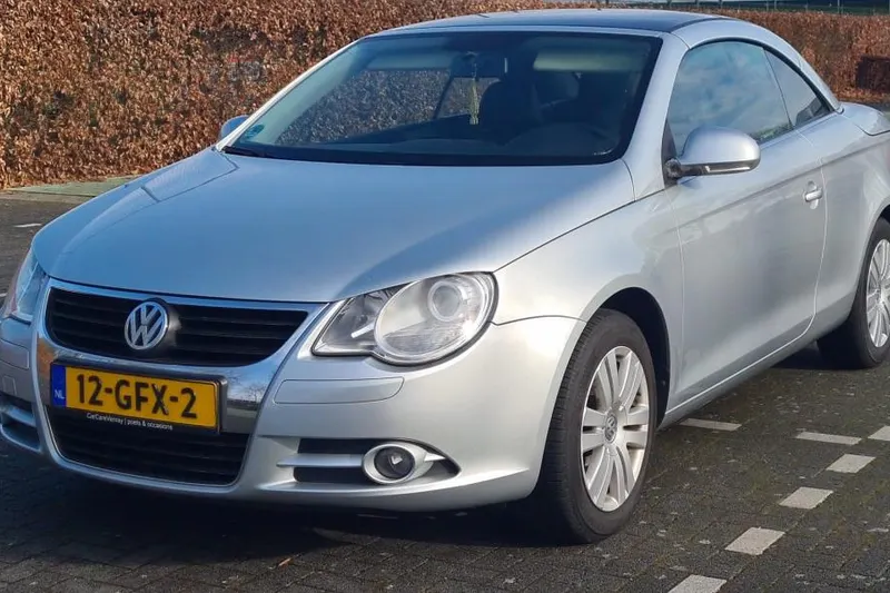 Volkswagen Eos (2006)