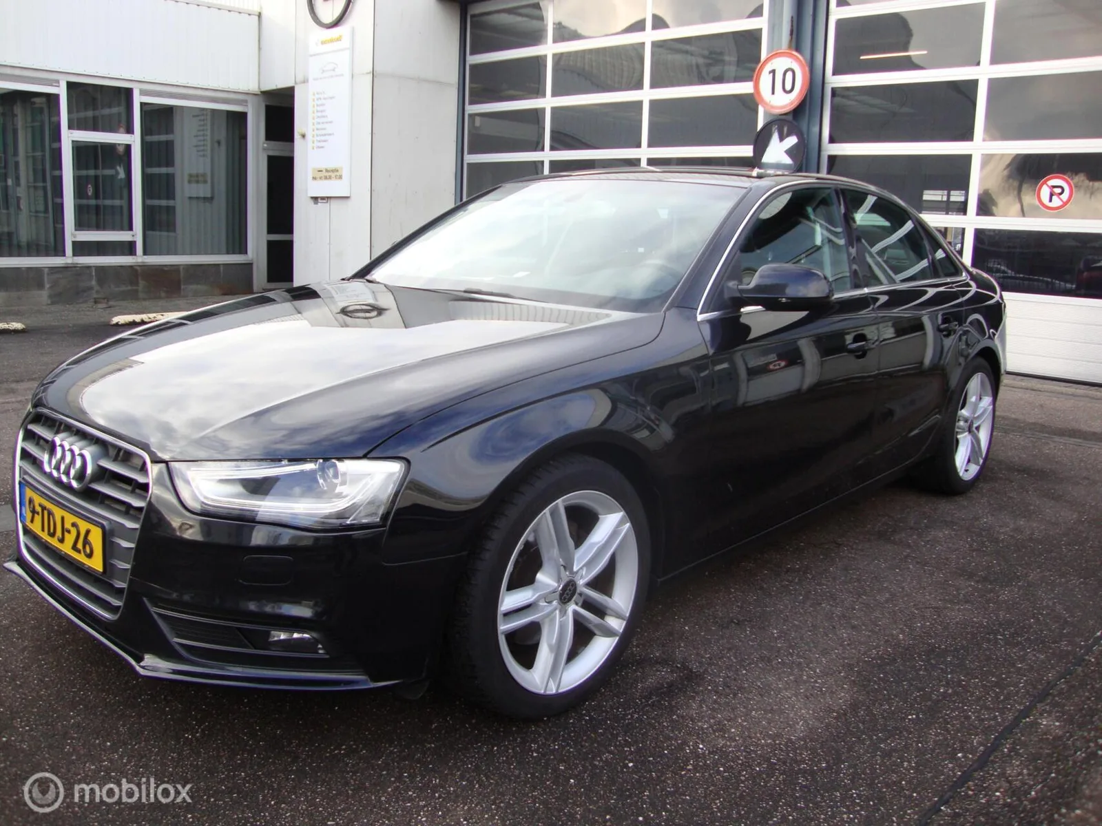 Audi A4 (2013) — foto 1