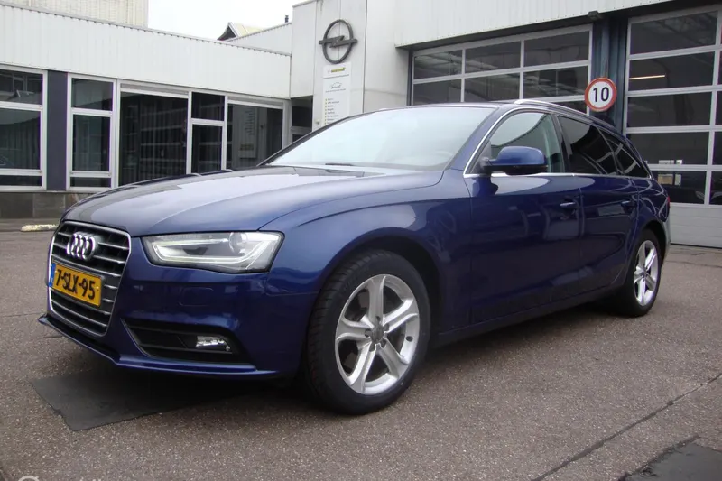 Audi A4 (2013)