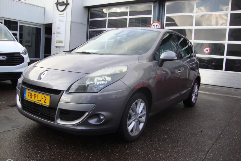 Renault Scénic (2011)