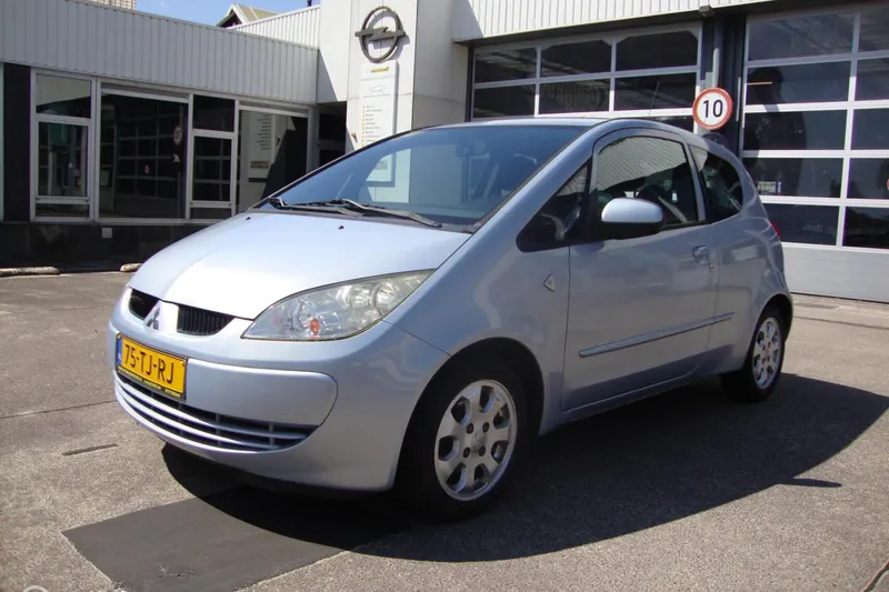 Mitsubishi Colt (2006)