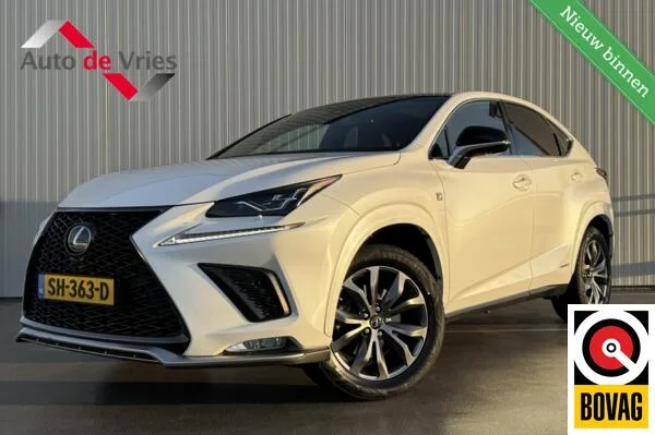 Lexus NX (2018) — foto 1