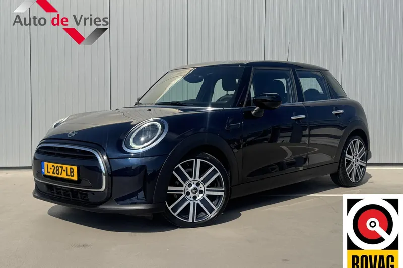 MINI Cooper (2021)
