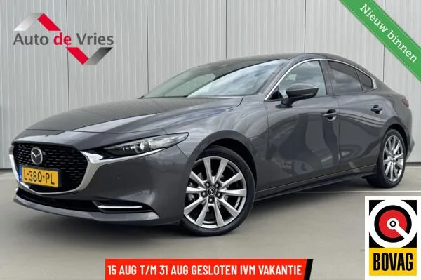 Mazda 3 (2021) — foto 1