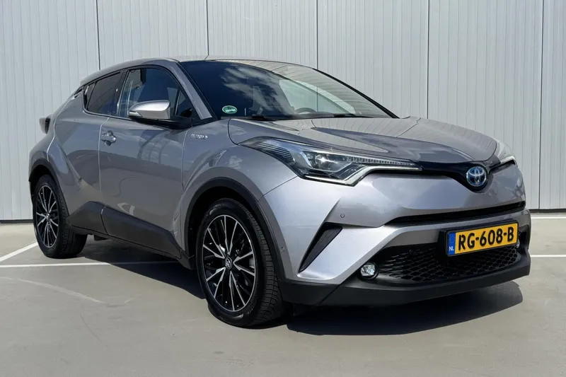 Toyota C-HR (2017)