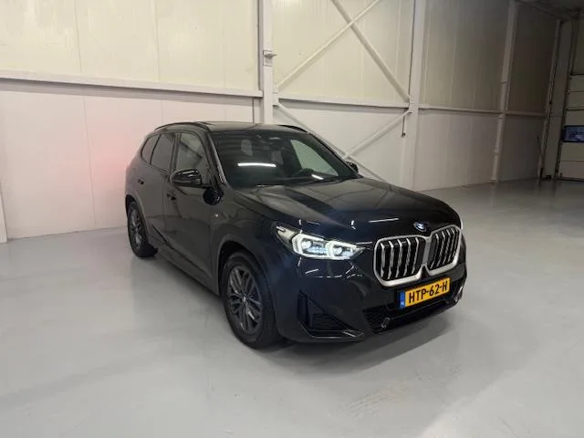 BMW X1 (2023) — foto 1
