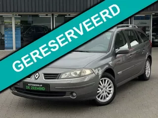 Renault Laguna (2008) — foto 1