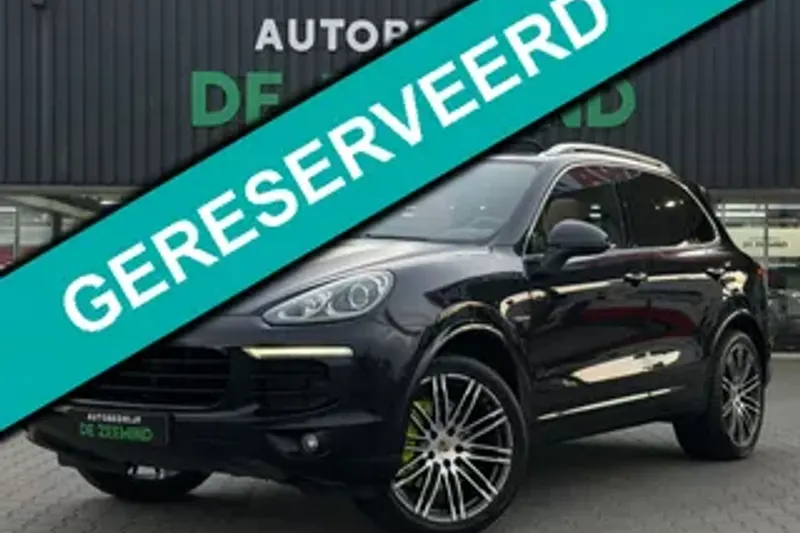 Porsche Cayenne (2015)
