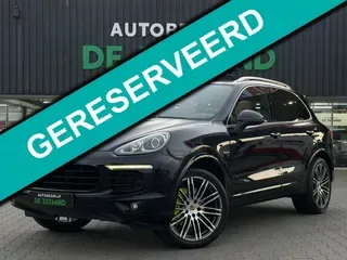 Porsche Cayenne (2015) — foto 1