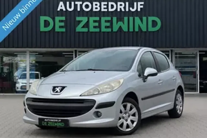 Peugeot 207 (2008)