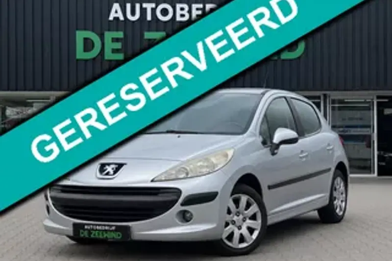 Peugeot 207 (2008)