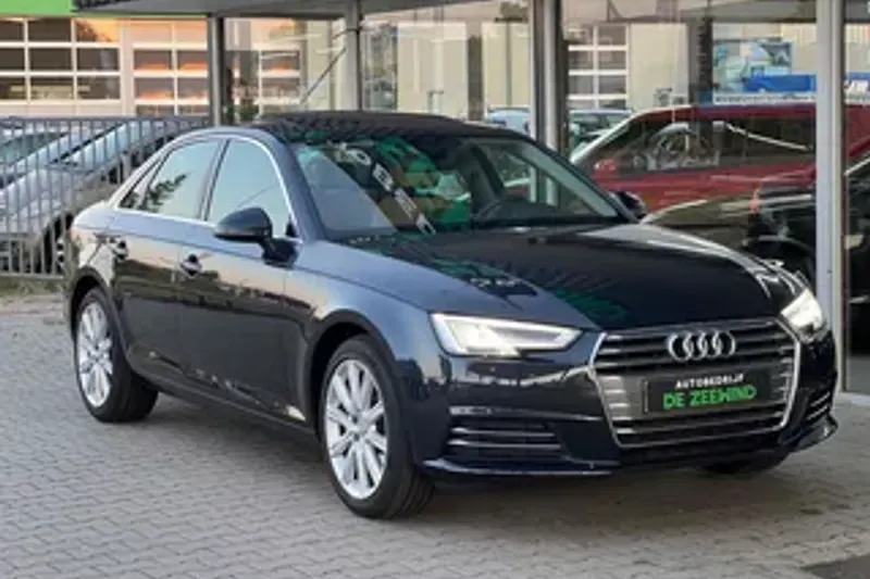 Audi A4 (2017)