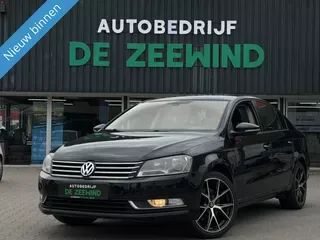 Volkswagen Passat (2012) — foto 1