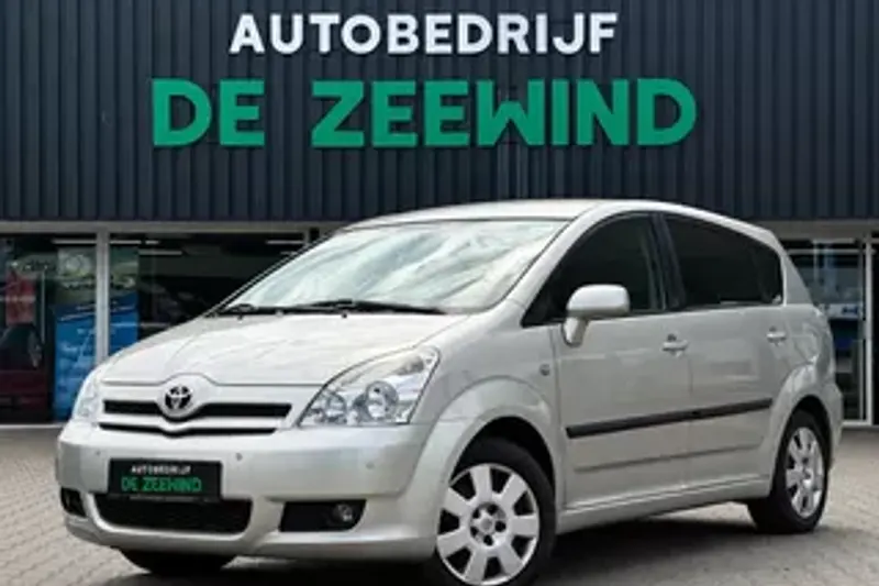 Toyota Verso (2006)