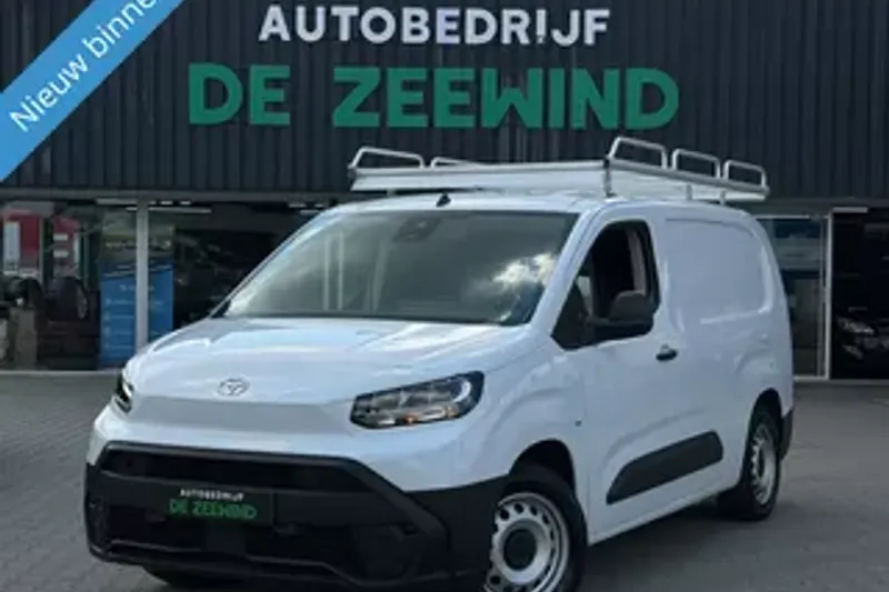 Toyota Proace (2024)