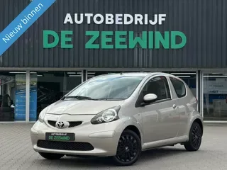 Toyota Aygo (2008) — foto 1