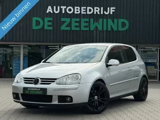Volkswagen Golf (2008) — foto 1