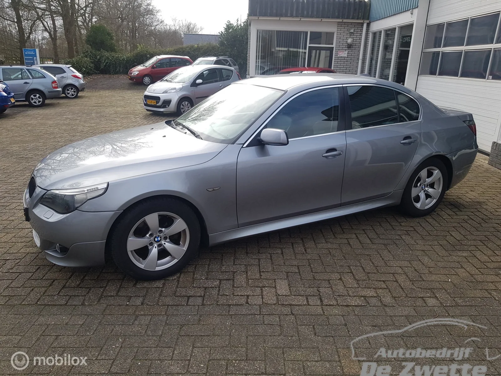 BMW 5-Serie (2003) — foto 1
