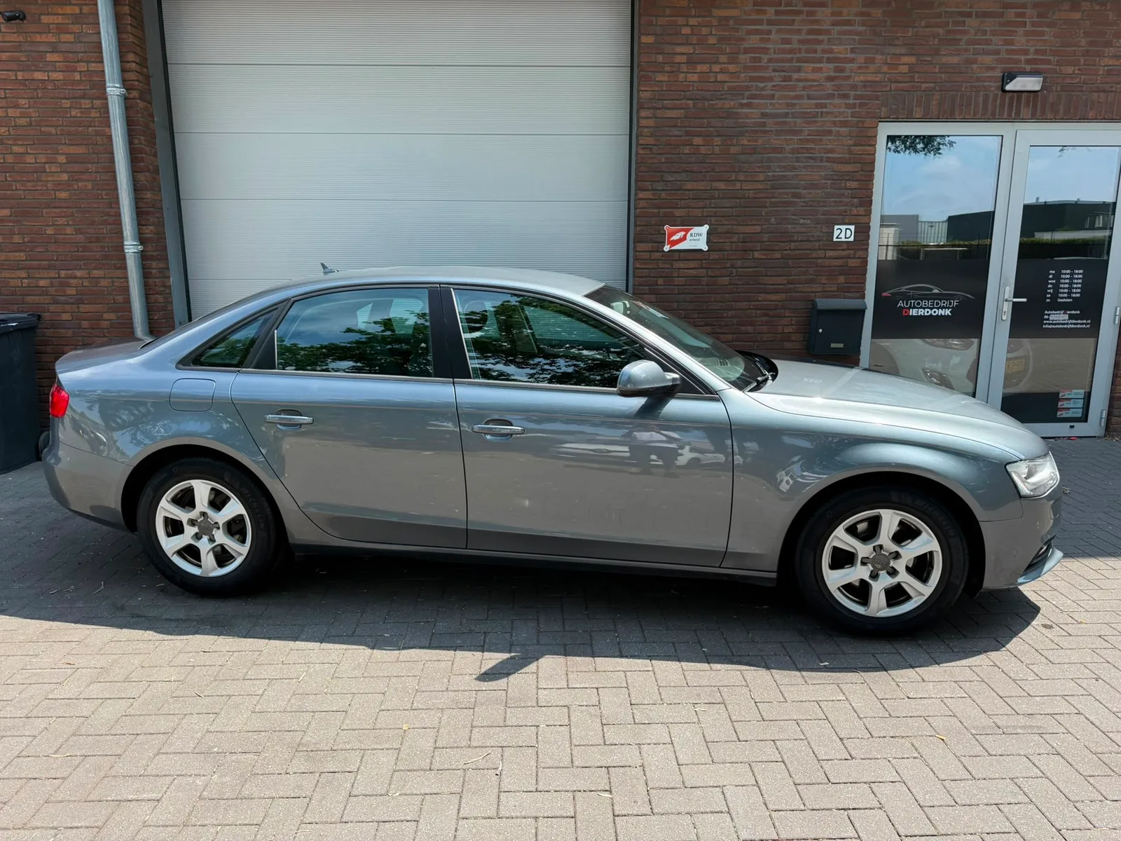 Audi A4 (2012) — foto 1