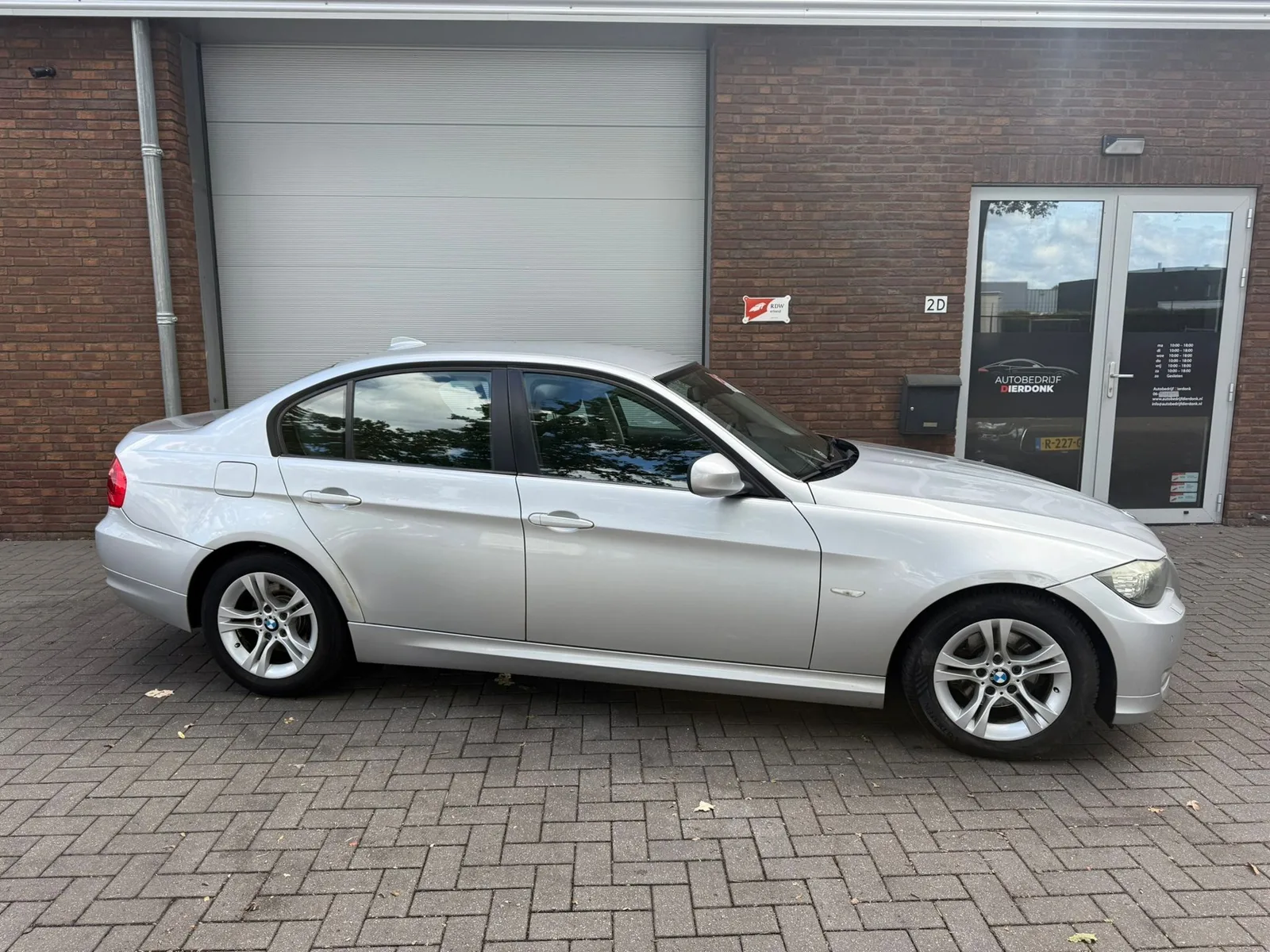 BMW 3-Serie (2010) — foto 1