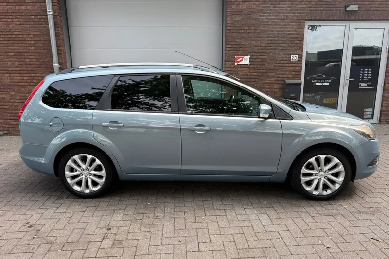 Ford Focus (2008)