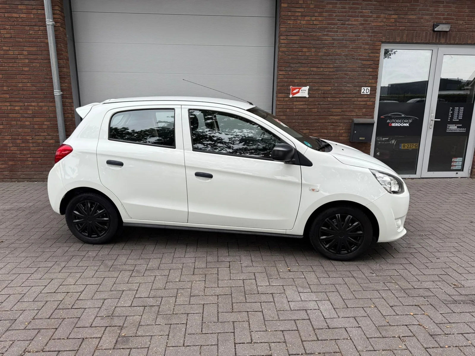 Mitsubishi Space Star (2013) — foto 1