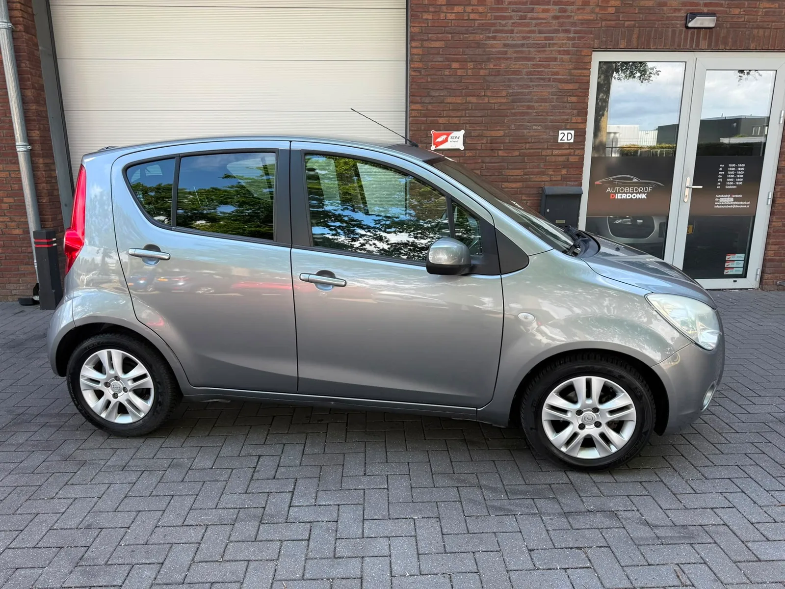 Opel Agila (2012) — foto 1