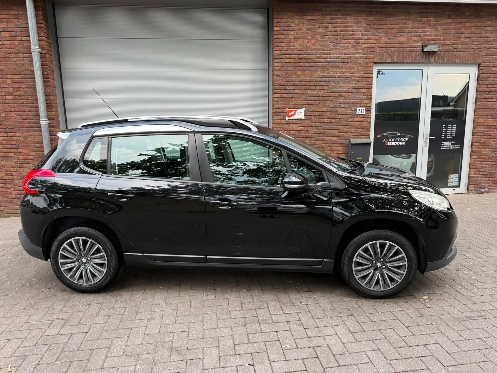 Peugeot 2008 (2016) — foto 1