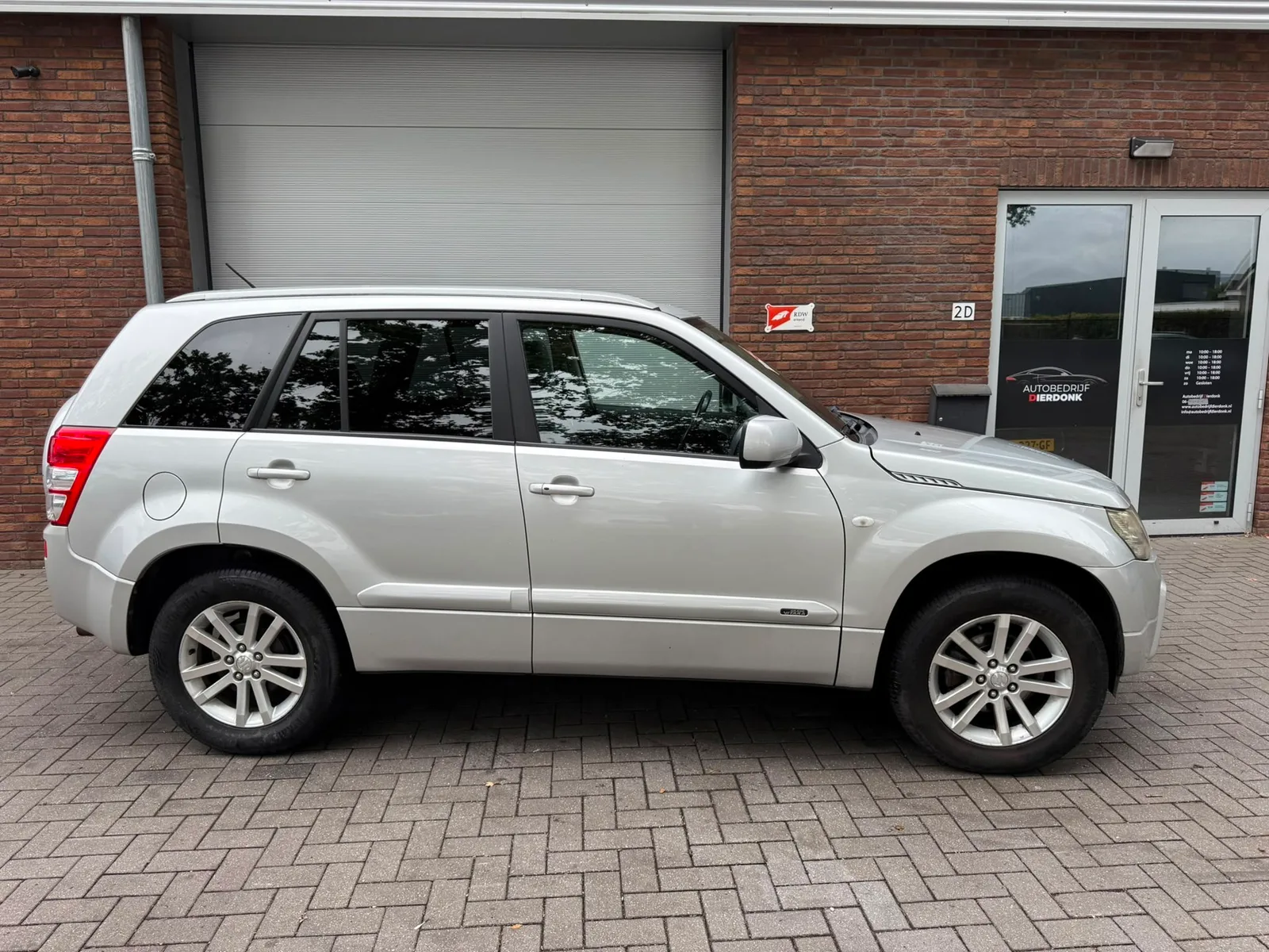Suzuki Grand Vitara (2008) — foto 1