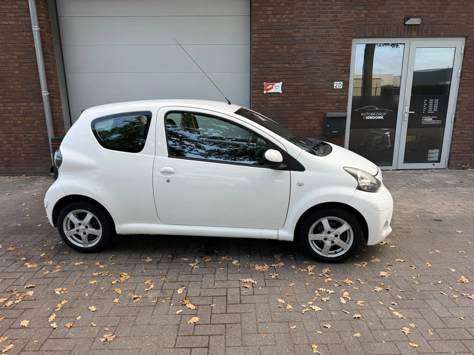 Toyota Aygo (2012) — foto 1
