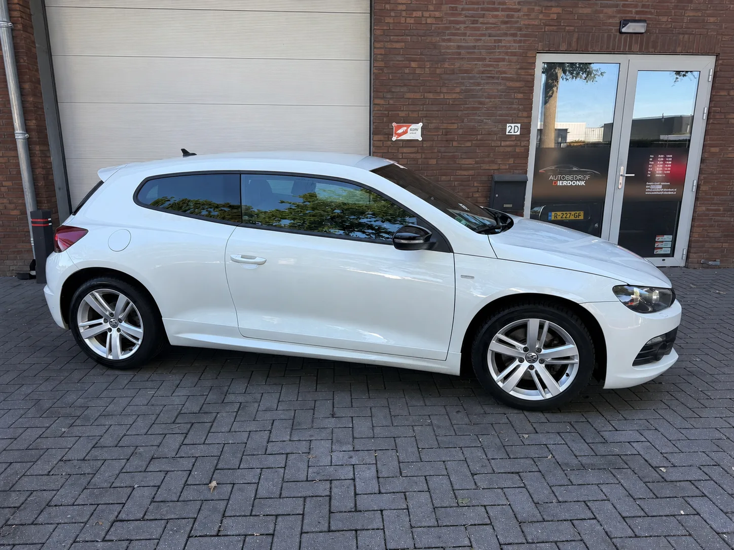 Volkswagen Scirocco (2012) — foto 1