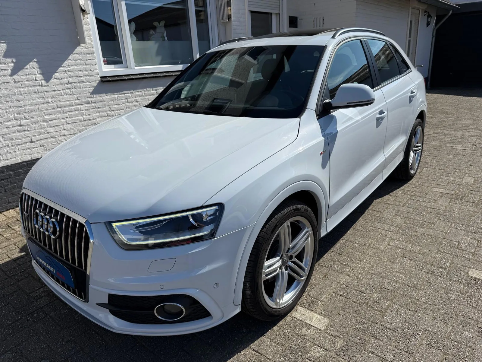 Audi Q3 (2012) — foto 1