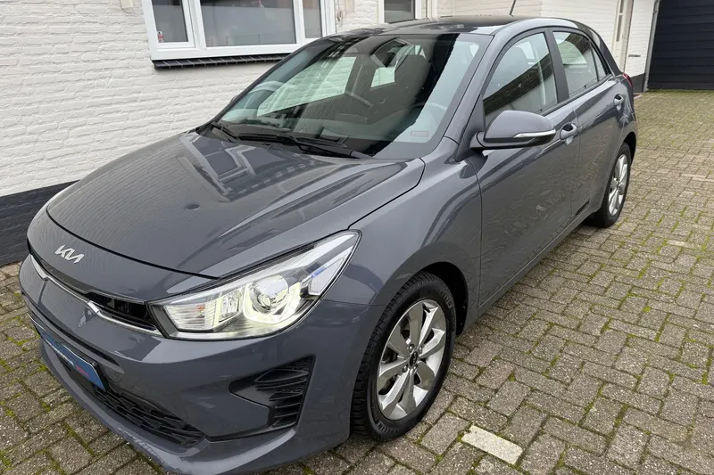 Kia Rio (2022)
