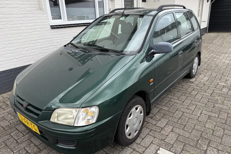 Mitsubishi Space Star (2000)