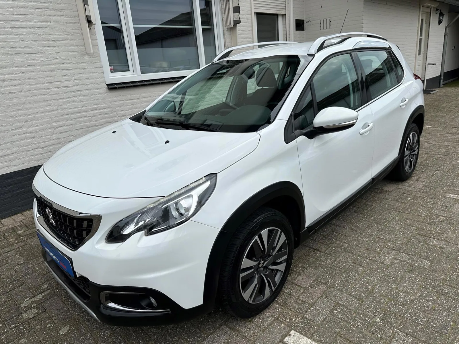 Peugeot 2008 (2016) — foto 1