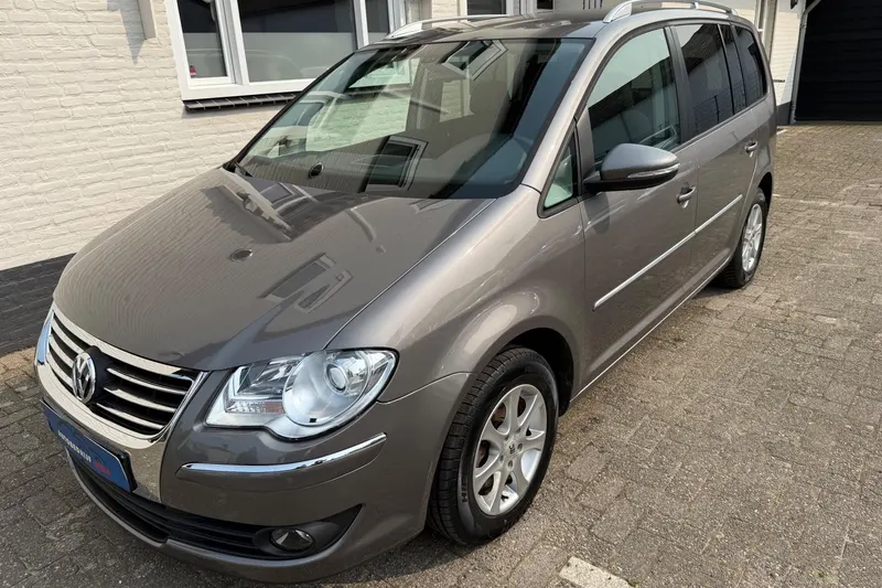 Volkswagen Touran (2010)