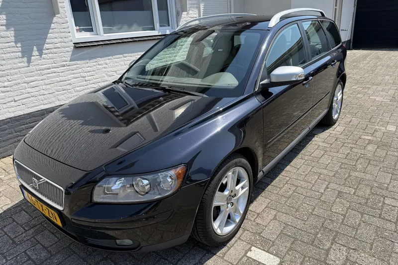 Volvo V50 (2007)