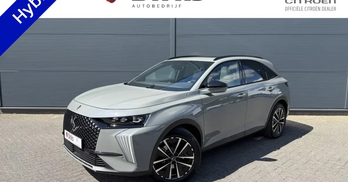 DS 7 (2025) — foto 1