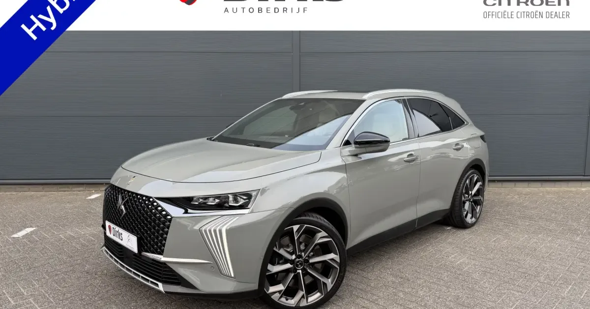 DS 7 (2024) — foto 1