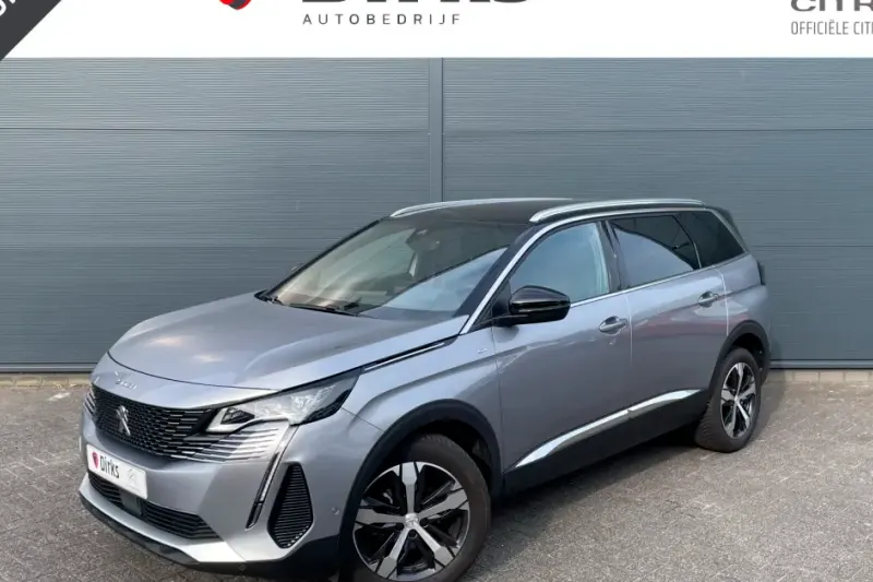 Peugeot 5008 (2024)