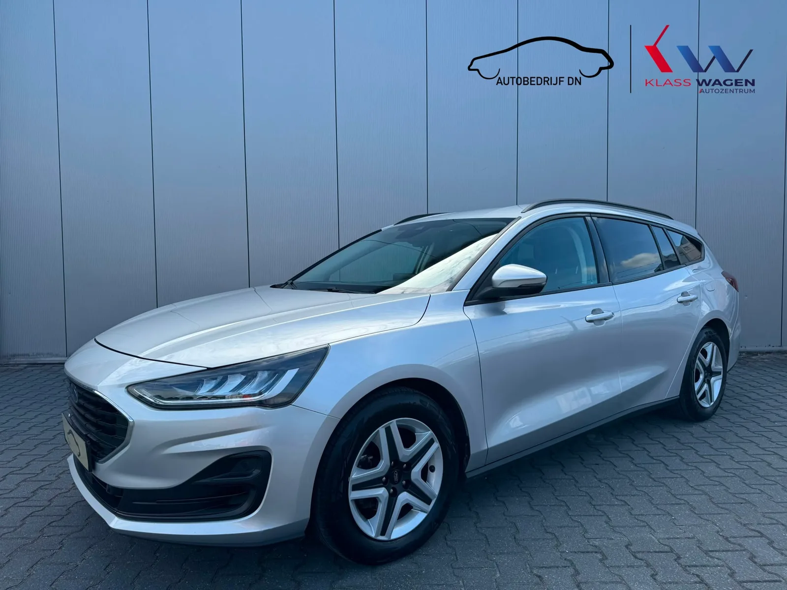 Ford Focus (2022) — foto 1