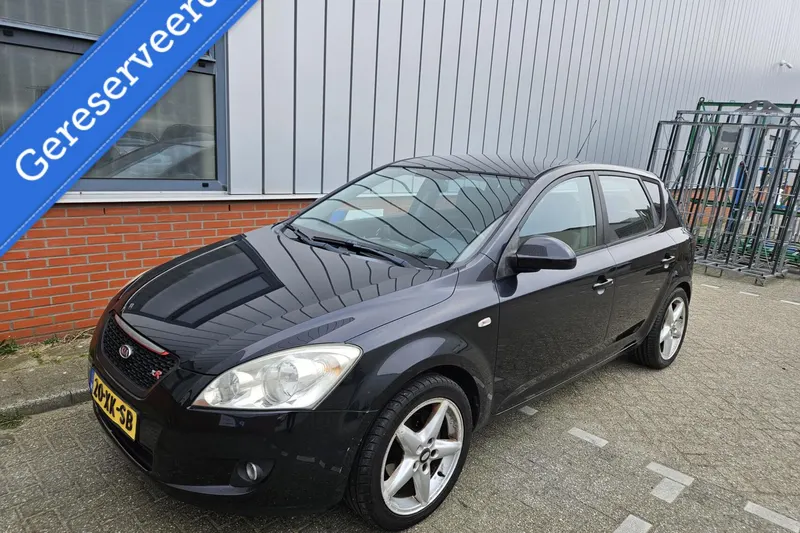 Kia Cee'd (2007)