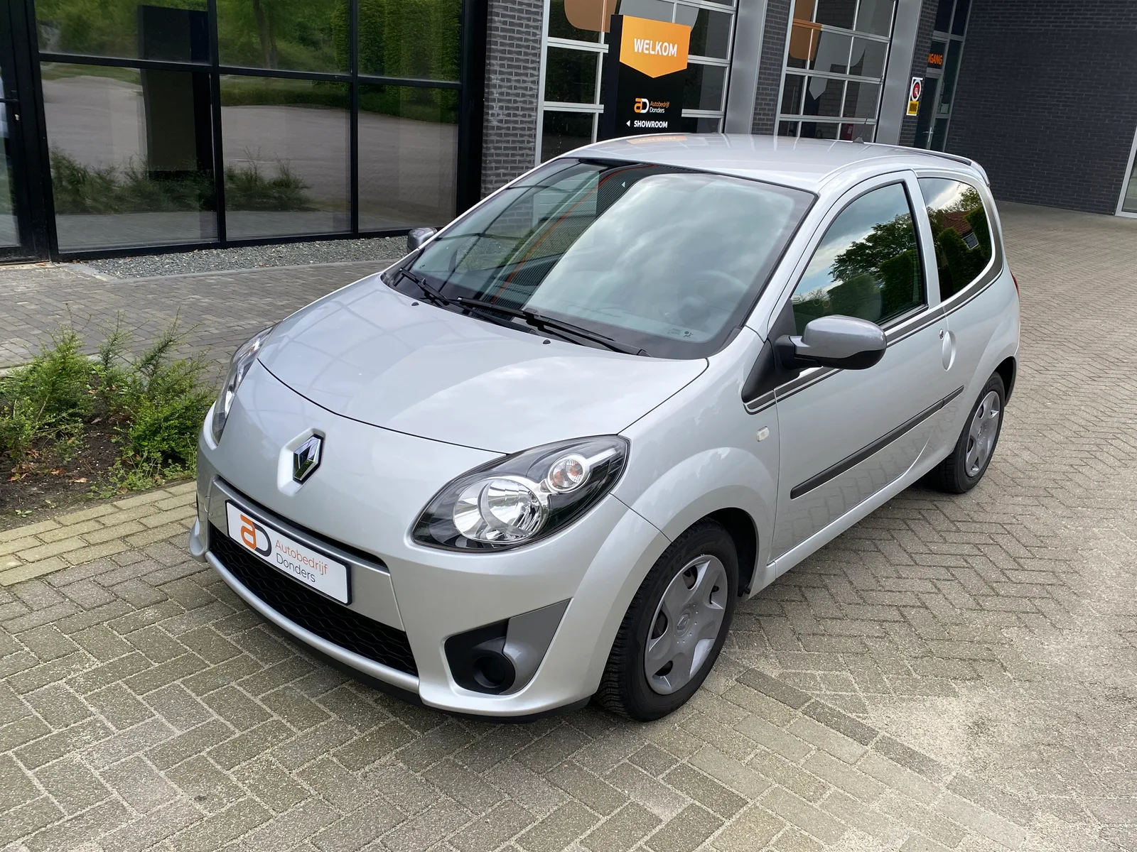 Renault Twingo (2011) — foto 1