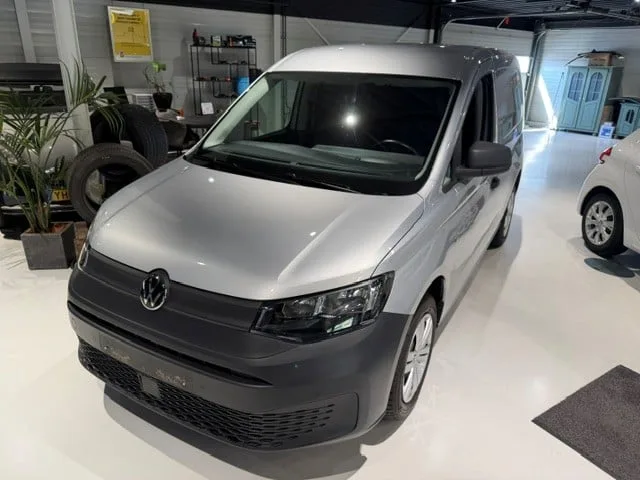Volkswagen Caddy (2022) — foto 1