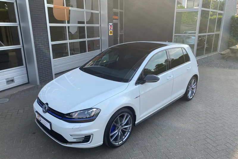 Volkswagen Golf (2014)